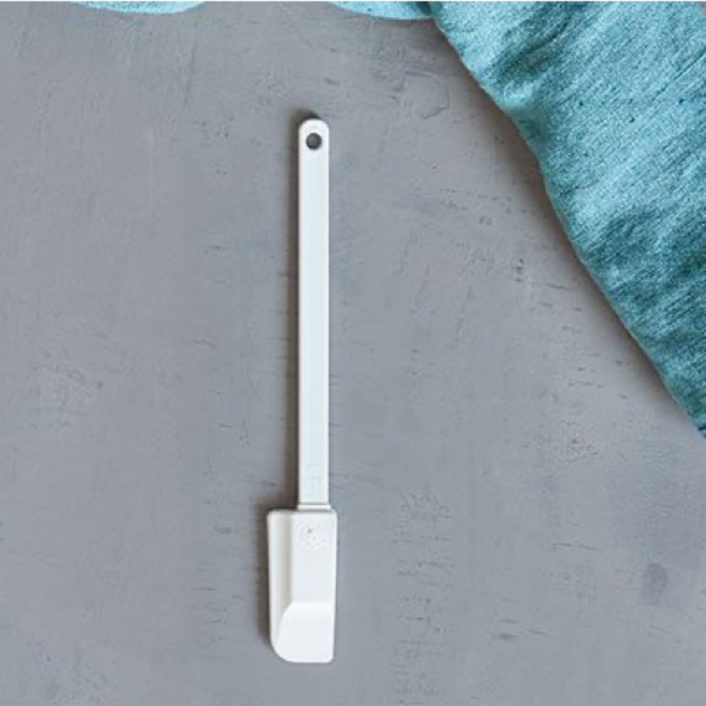 Pampered Chef Mini Skinny Scraper NWT